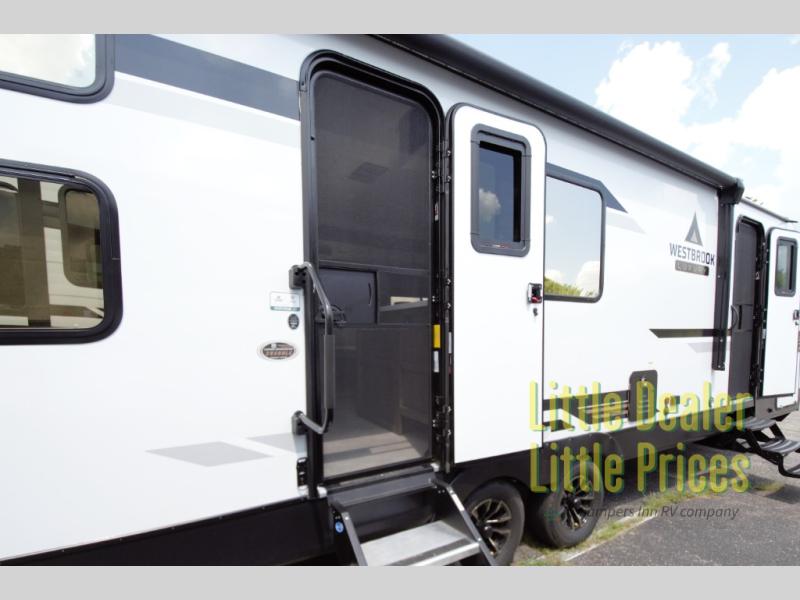 RV listing image