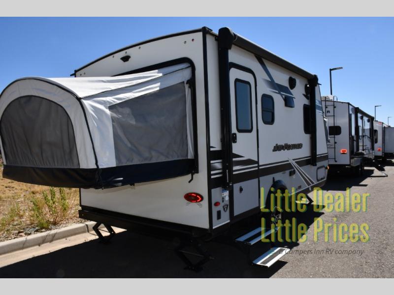 RV listing image