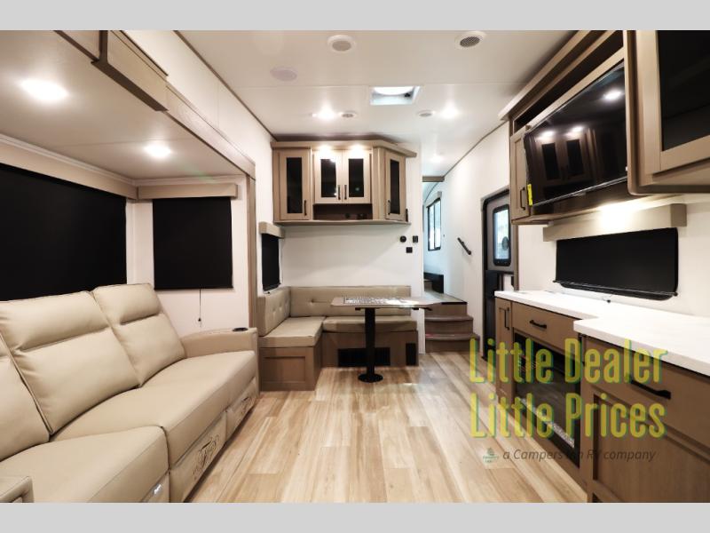 RV listing image