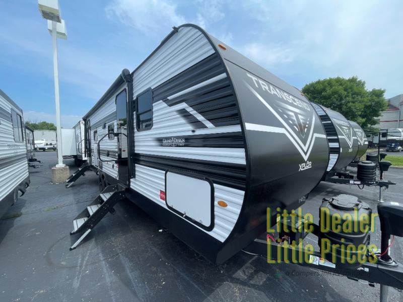 RV listing image