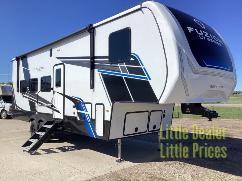 RV listing image