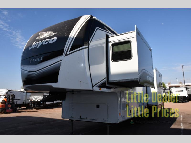 RV listing image