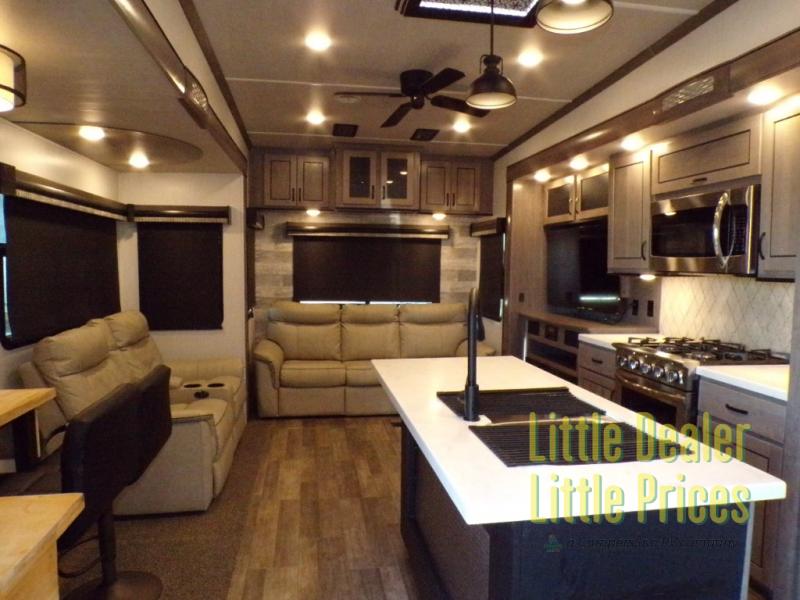 RV listing image