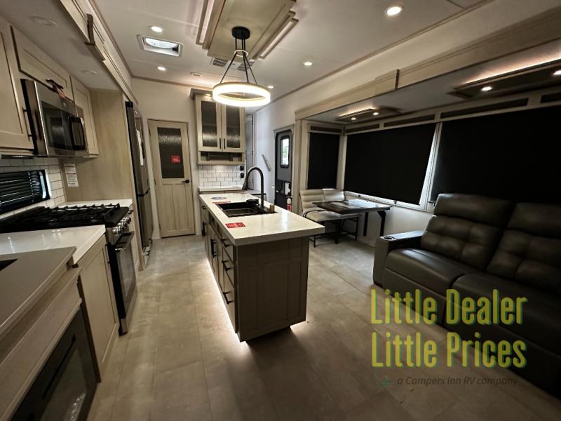 RV listing image
