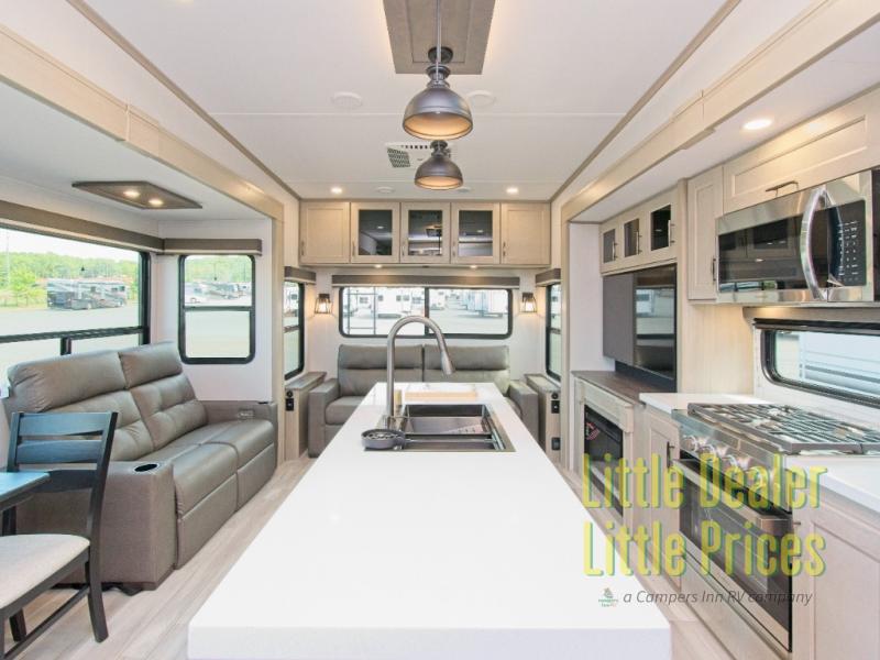 RV listing image