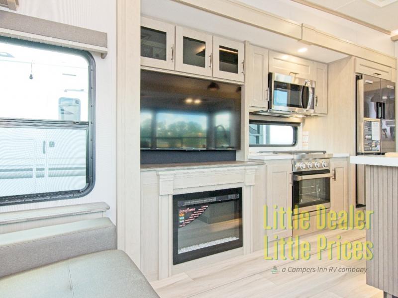 RV listing image