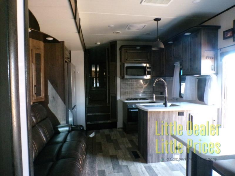 RV listing image