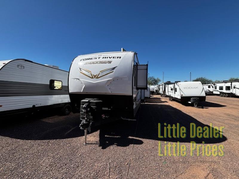 RV listing image