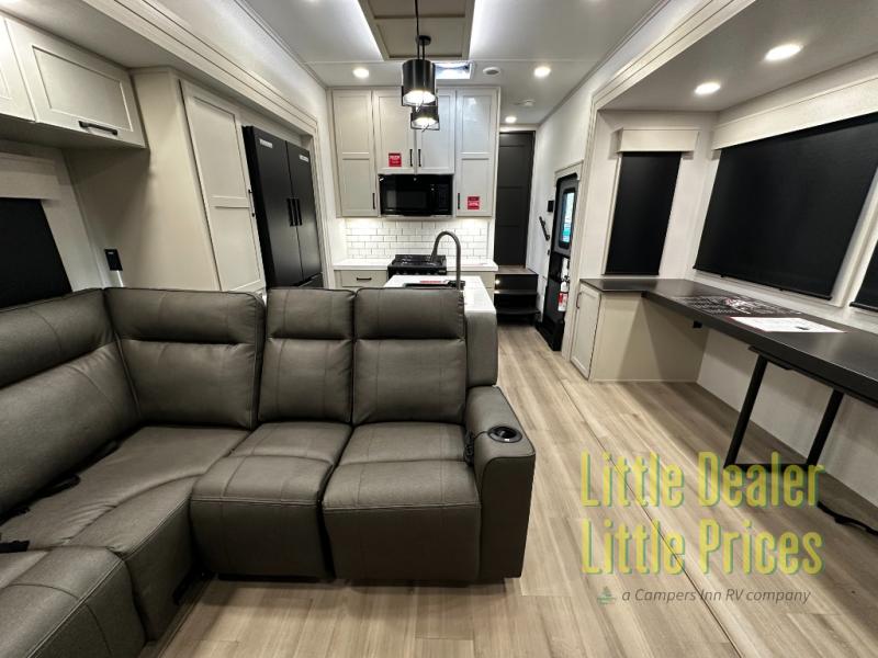 RV listing image