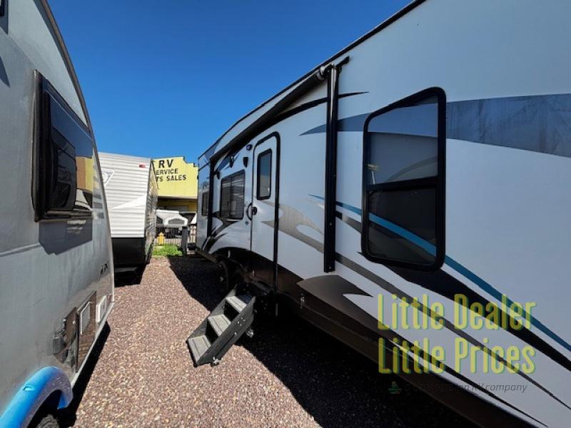 RV listing image