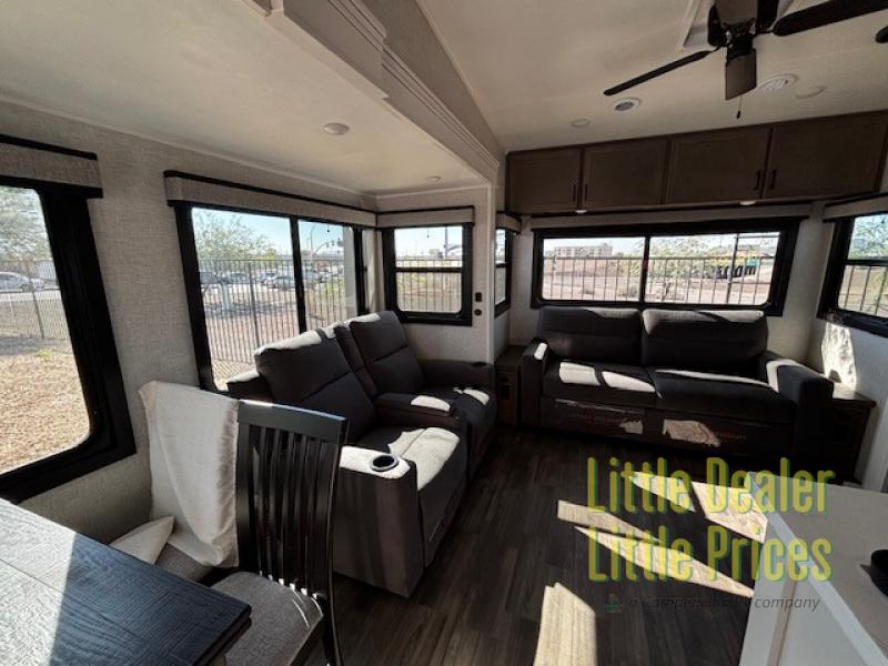 RV listing image
