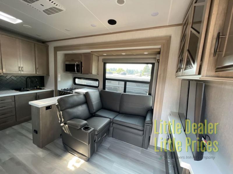 RV listing image