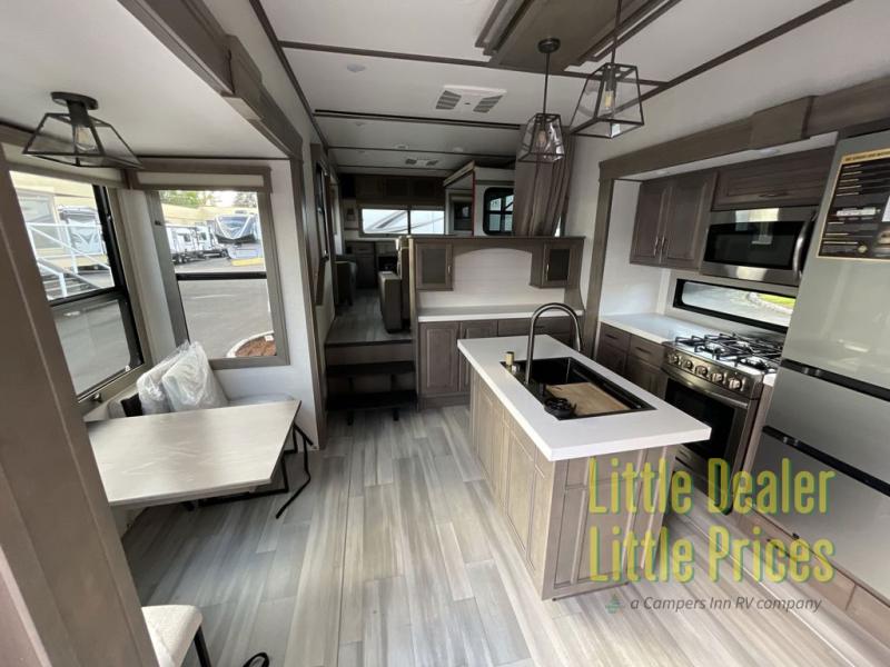 RV listing image