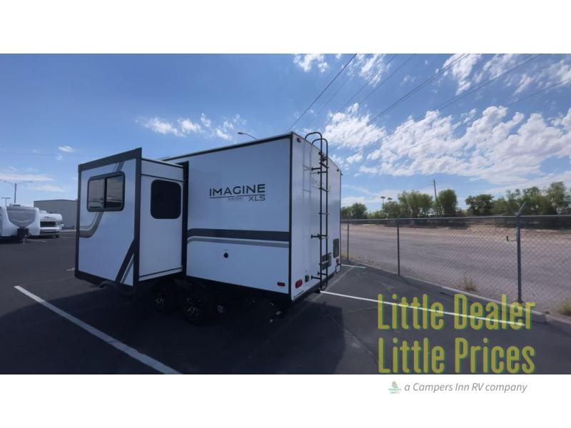 RV listing image