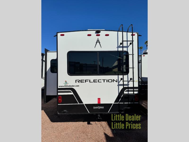 RV listing image