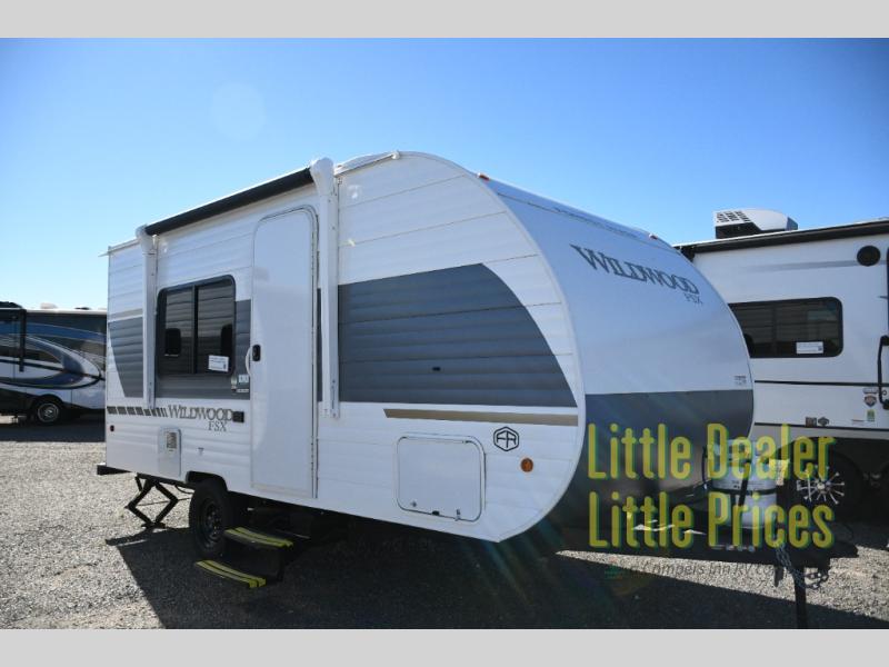 RV listing image