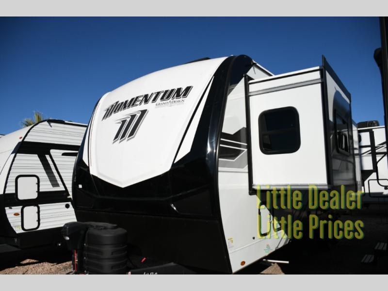 RV listing image