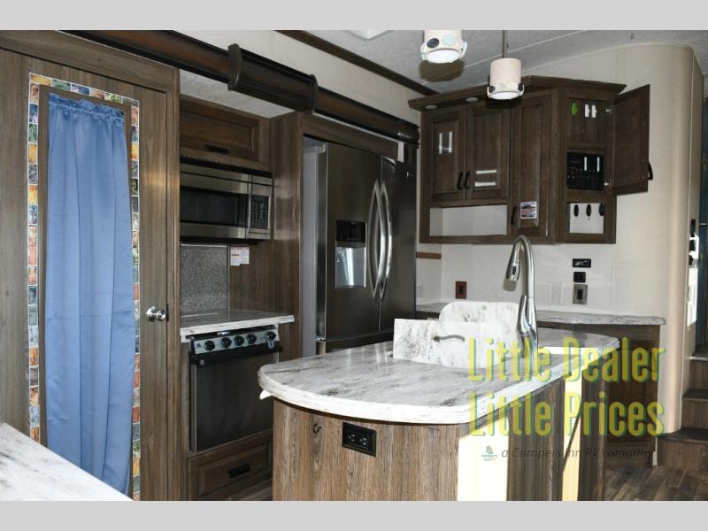 RV listing image