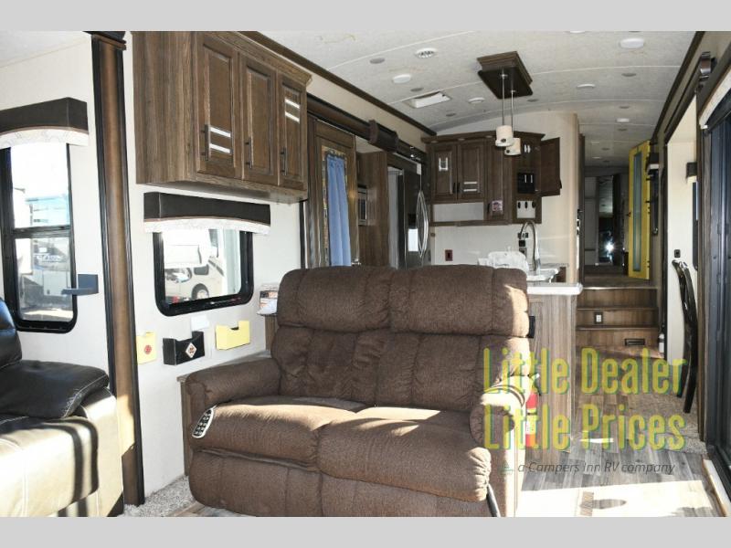RV listing image