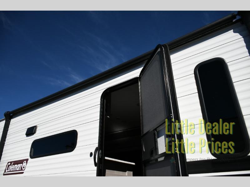 RV listing image