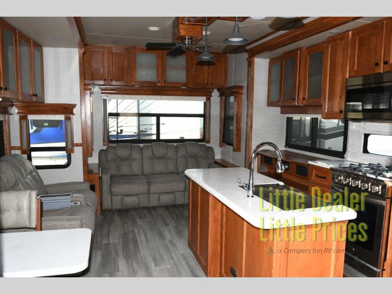 RV listing image