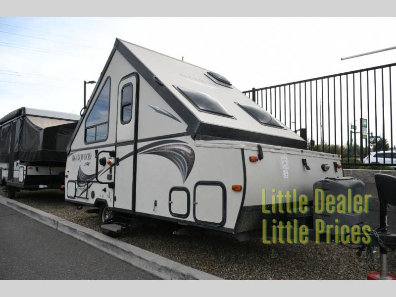 RV listing image