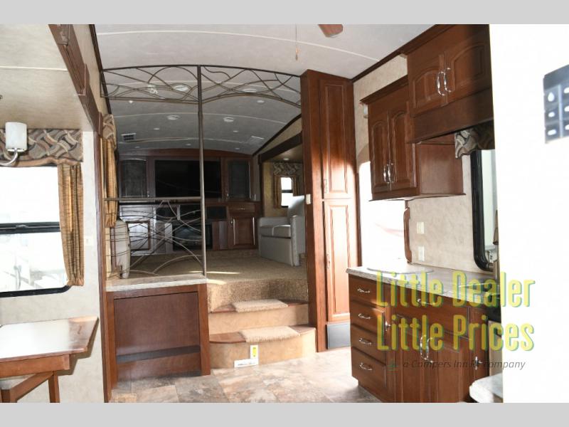 RV listing image