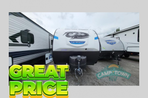 Used 2020 Forest River RV Cherokee Alpha Wolf 26DBH-L Photo