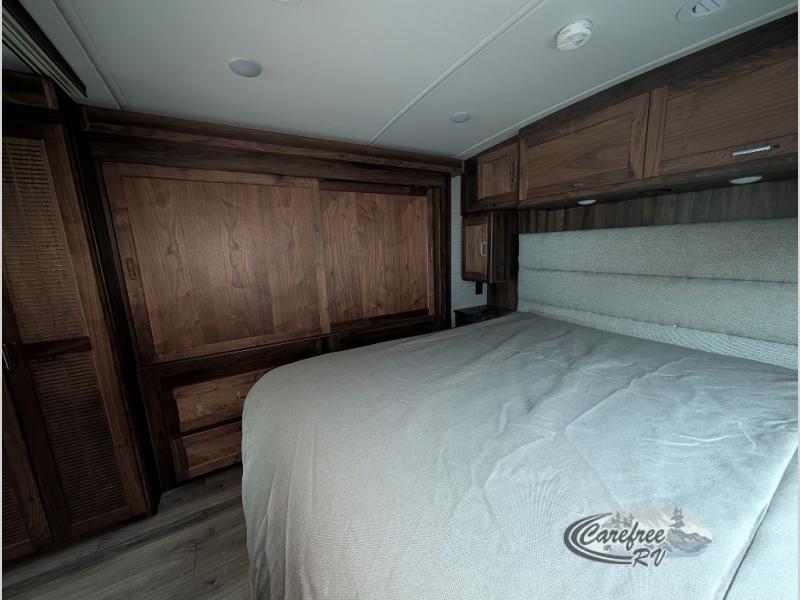 Forza/34T/2025 image-18