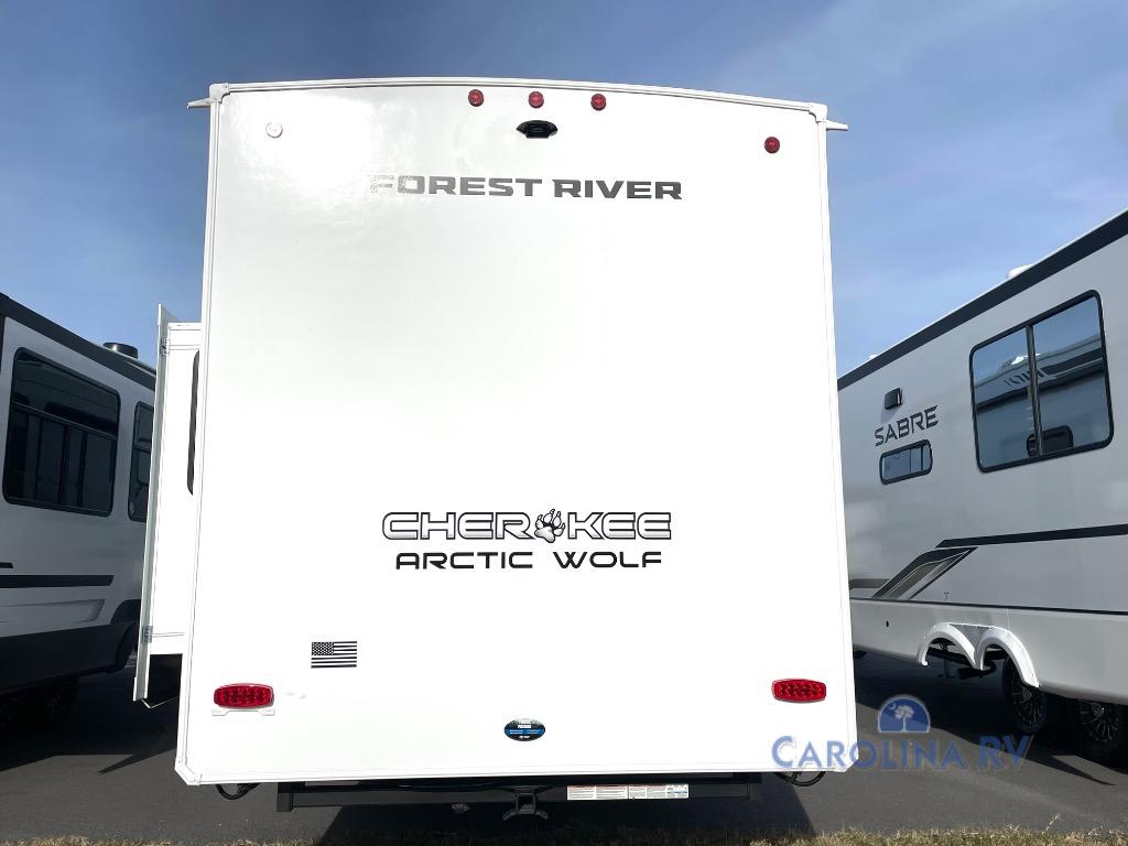 RV listing image