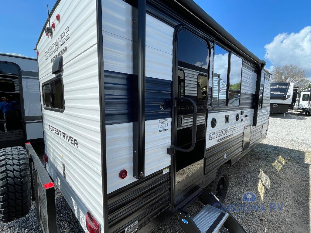 RV listing image