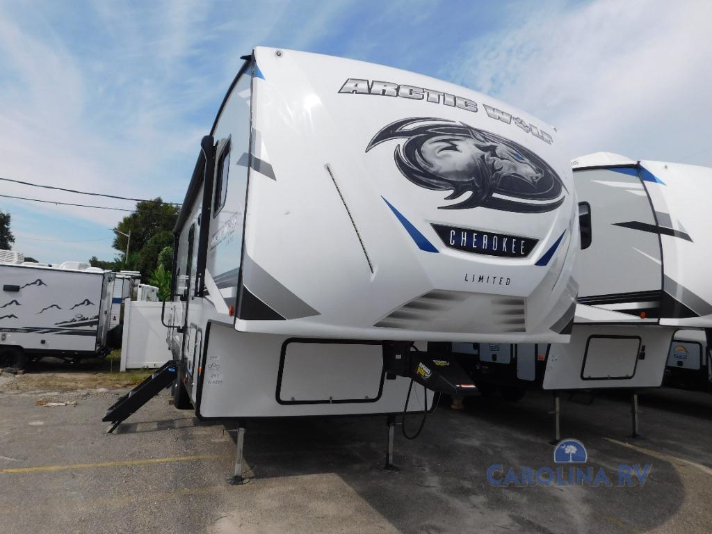 New 2022 Forest River RV Cherokee Arctic Wolf 287BH Fifth Wheel at