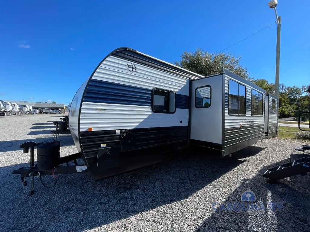 RV listing image