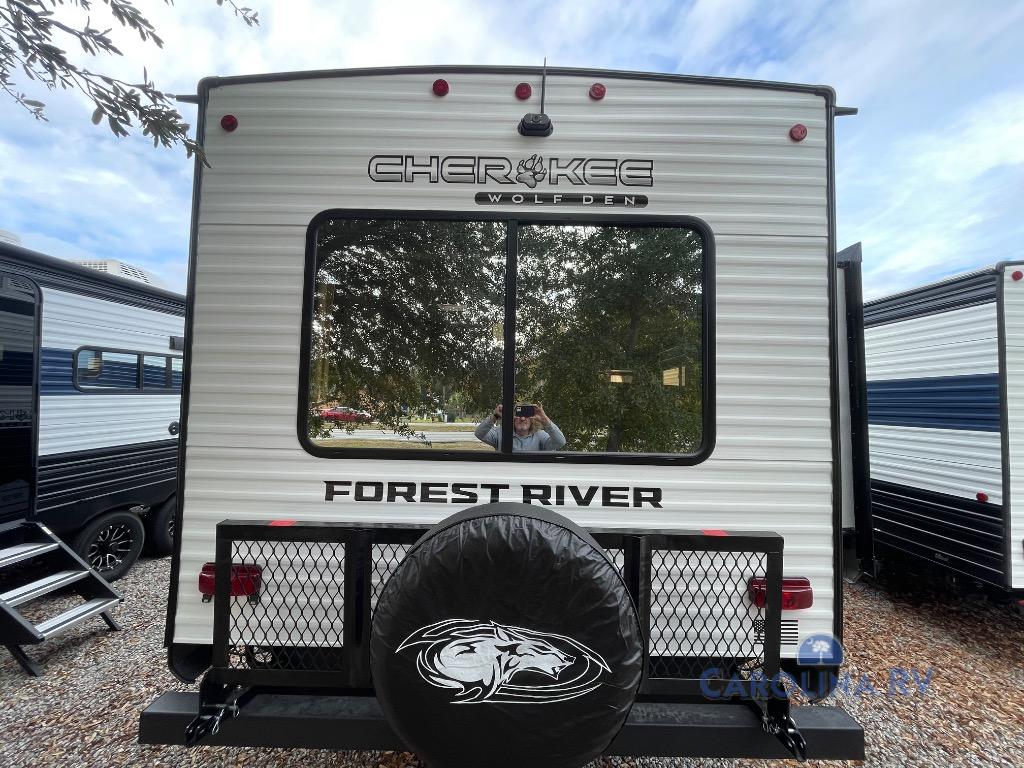 RV listing image