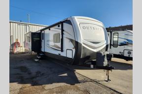 Used 2019 Keystone RV Outback 328RL Photo