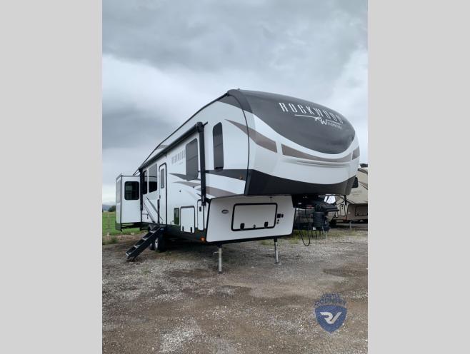 New 2024 Forest River RV Rockwood Signature 375RL Fifth Wheel at Castle  Country RV, Logan, UT