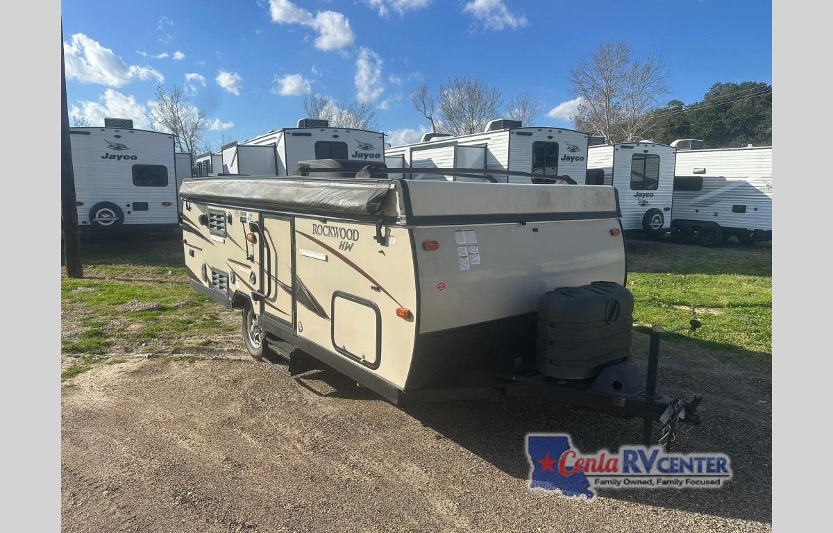 RV listing image