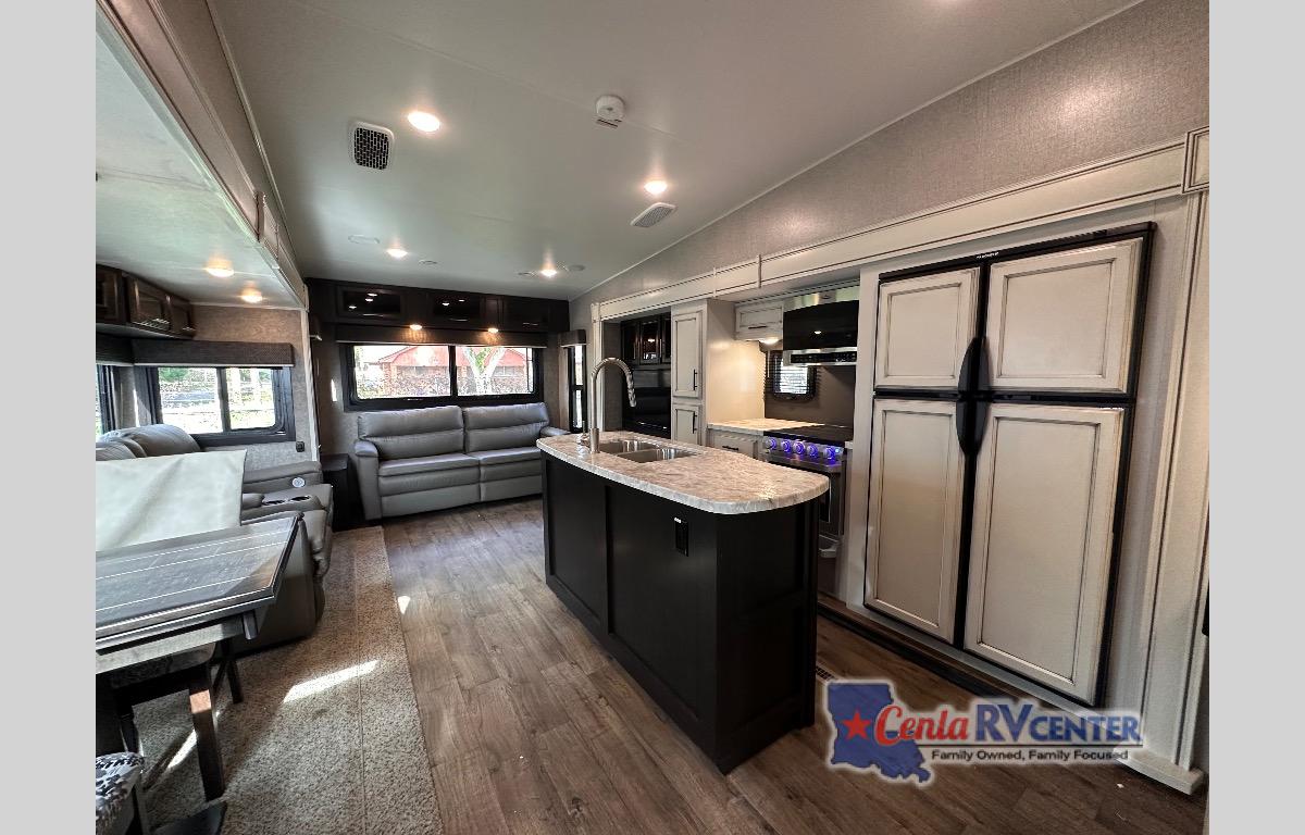 RV listing image