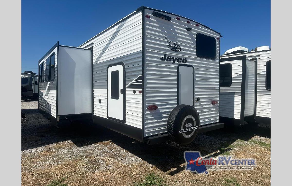 RV listing image