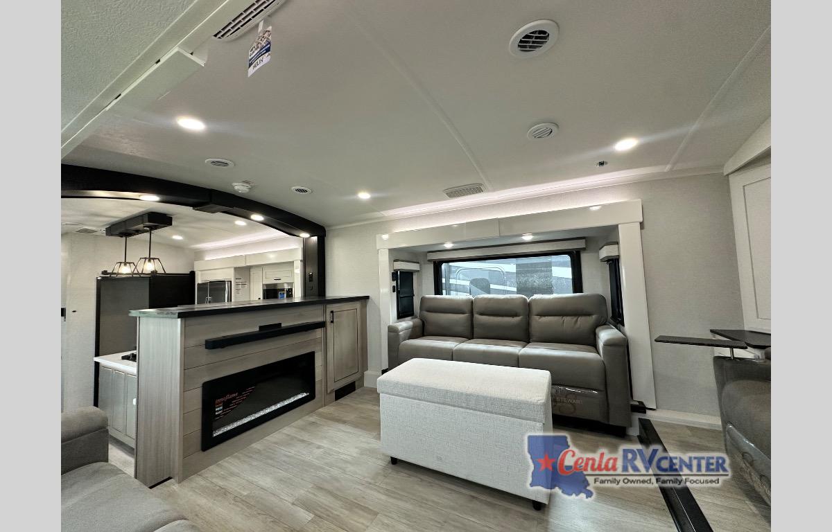 RV listing image