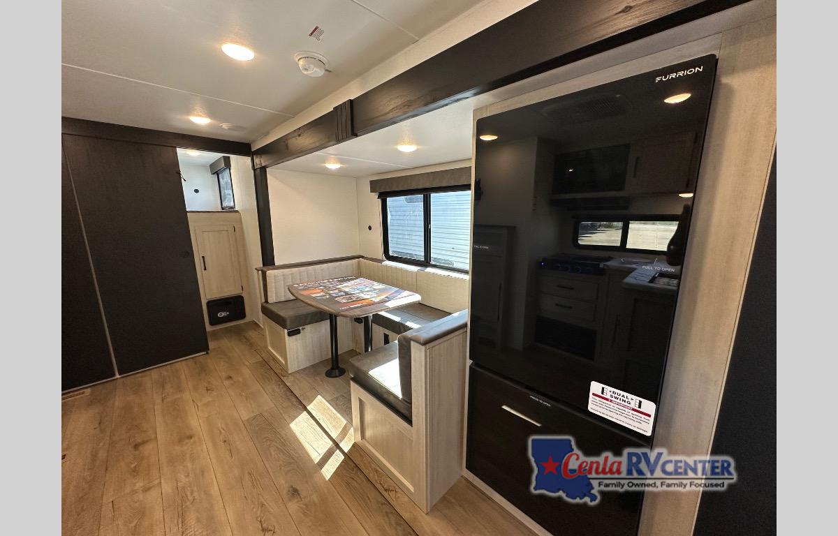 RV listing image