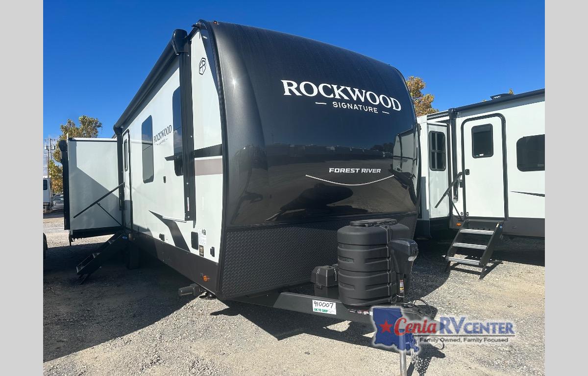 RV listing image