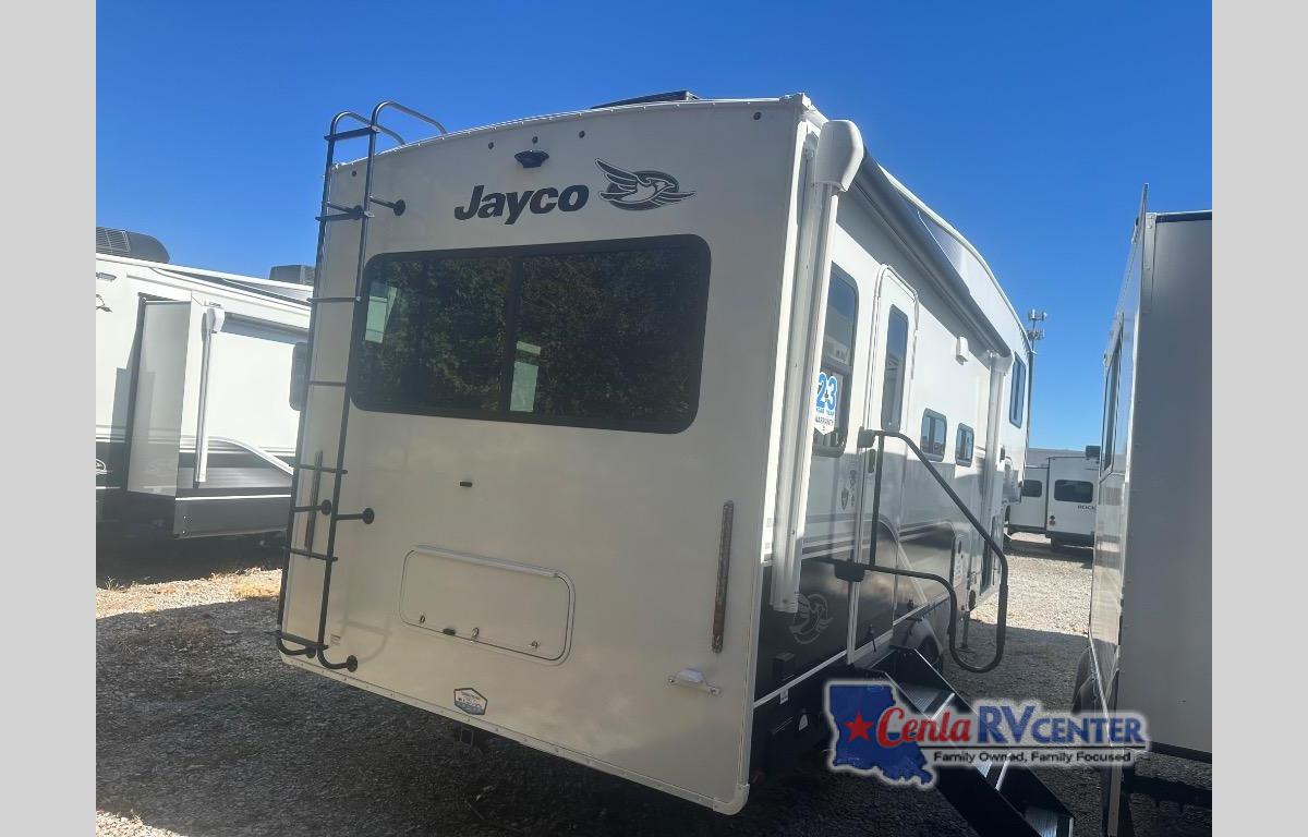 RV listing image