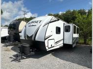 Used 2024 CrossRoads RV Sunset Trail SS253RB image