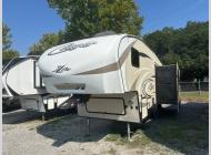 Used 2018 Keystone RV Cougar X-lite 26RLS image