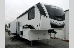 New 2024 Jayco Eagle 31MB Photo