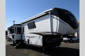 New 2025 Jayco Pinnacle 38FBRK Photo