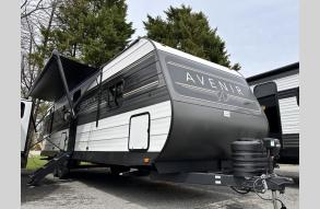 New 2025 Cruiser Avenir 32BH Photo