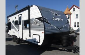 New 2025 Jayco Jay Flight SLX 210QB Photo