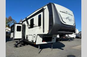 New 2025 Forest River RV Rockwood Signature 371RK Photo